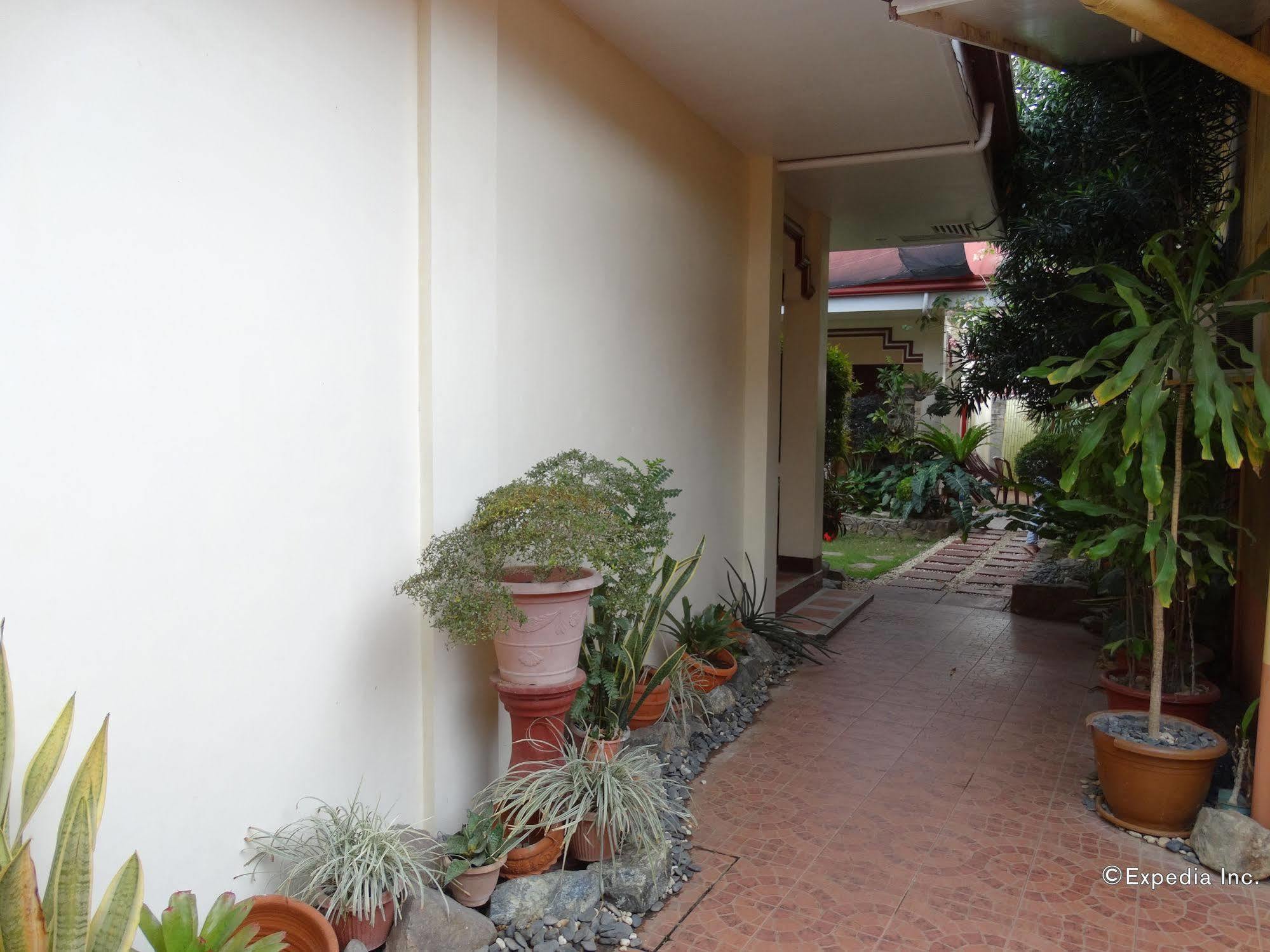 Ysabelle Mansion Puerto Princesa Exterior foto