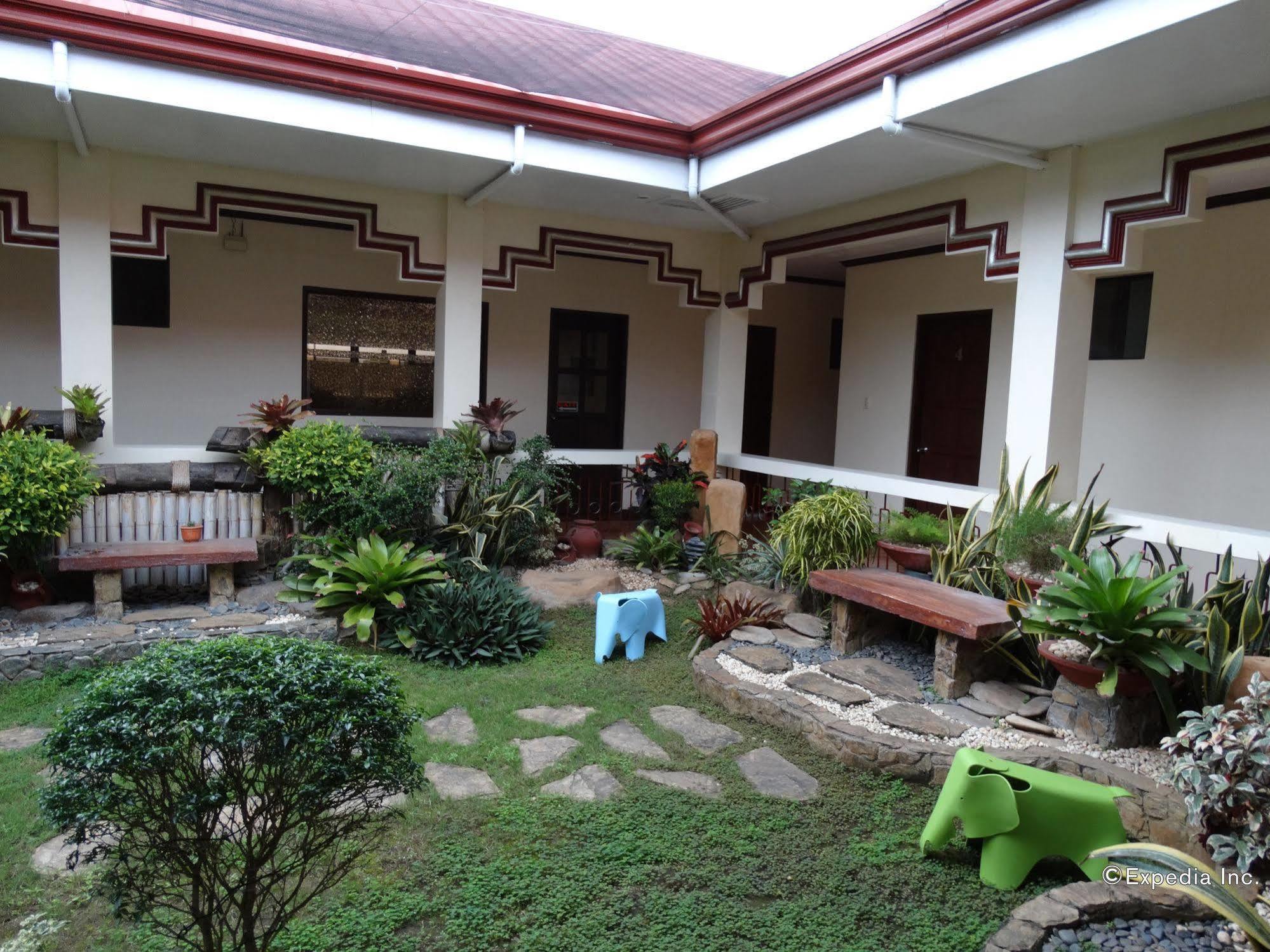 Ysabelle Mansion Puerto Princesa Exterior foto