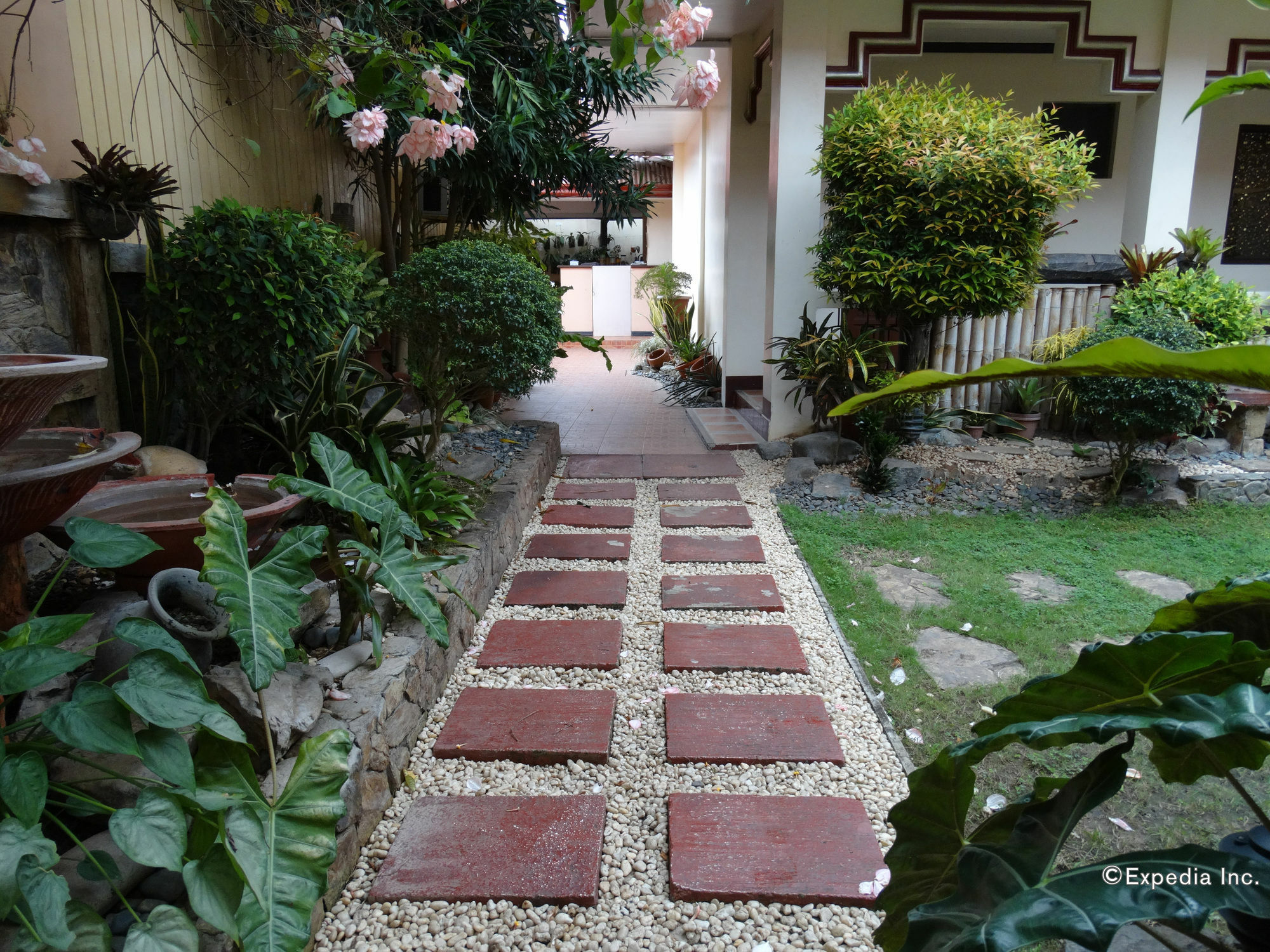 Ysabelle Mansion Puerto Princesa Exterior foto